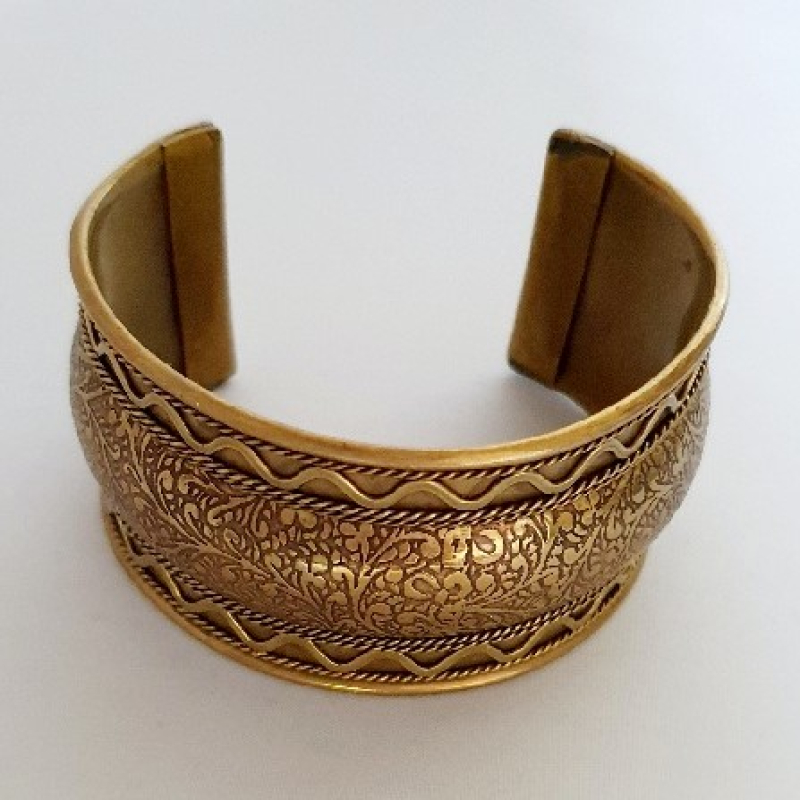 Goudkleurige slavenarmband